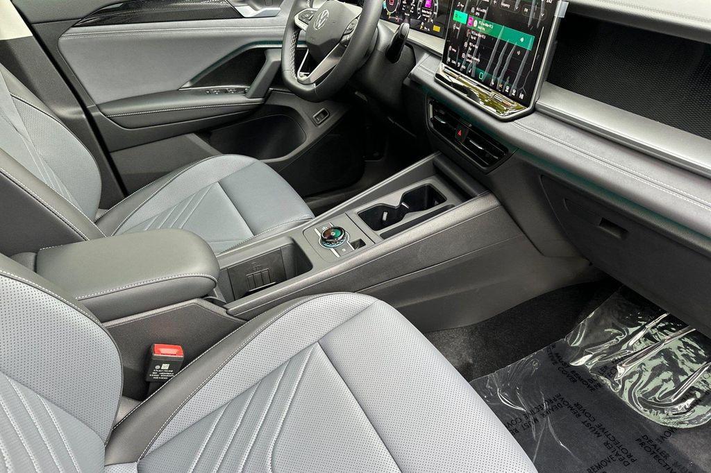 new 2026 Volkswagen Tiguan car, priced at $35,896