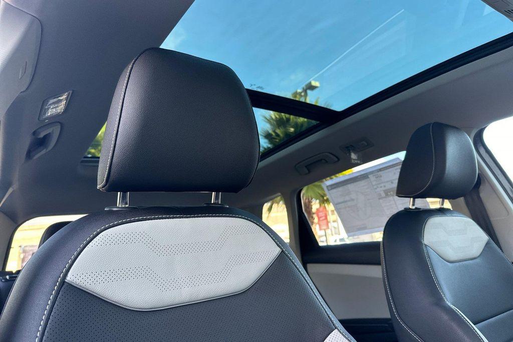 new 2026 Volkswagen Taos car, priced at $36,104