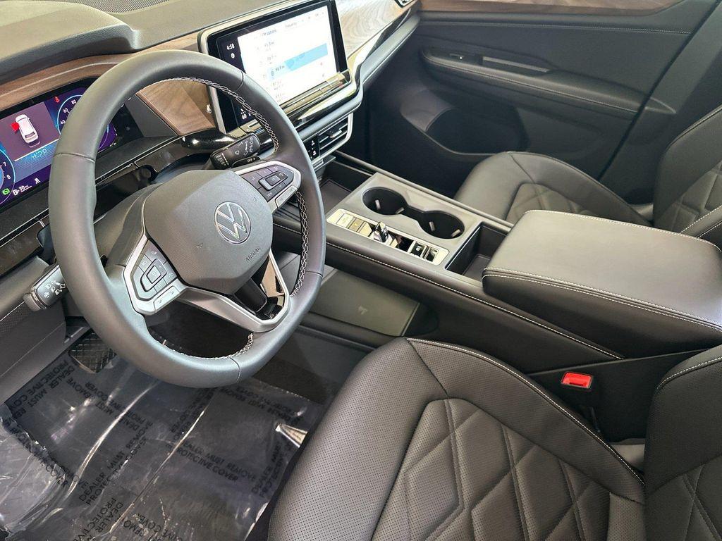 new 2026 Volkswagen Atlas car, priced at $41,262