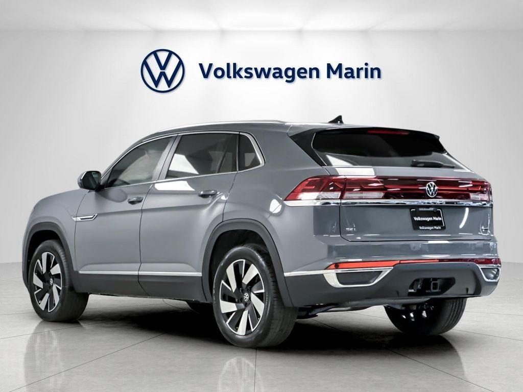 new 2026 Volkswagen Atlas Cross Sport car, priced at $49,545