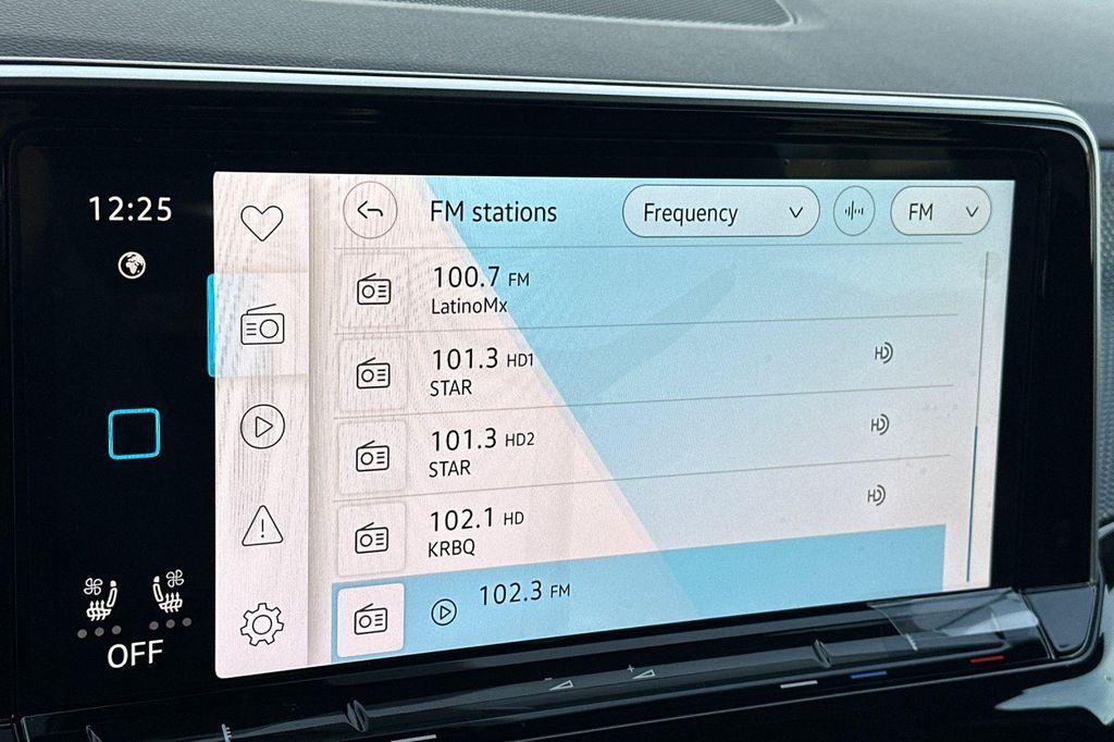 new 2026 Volkswagen Atlas Cross Sport car, priced at $49,545