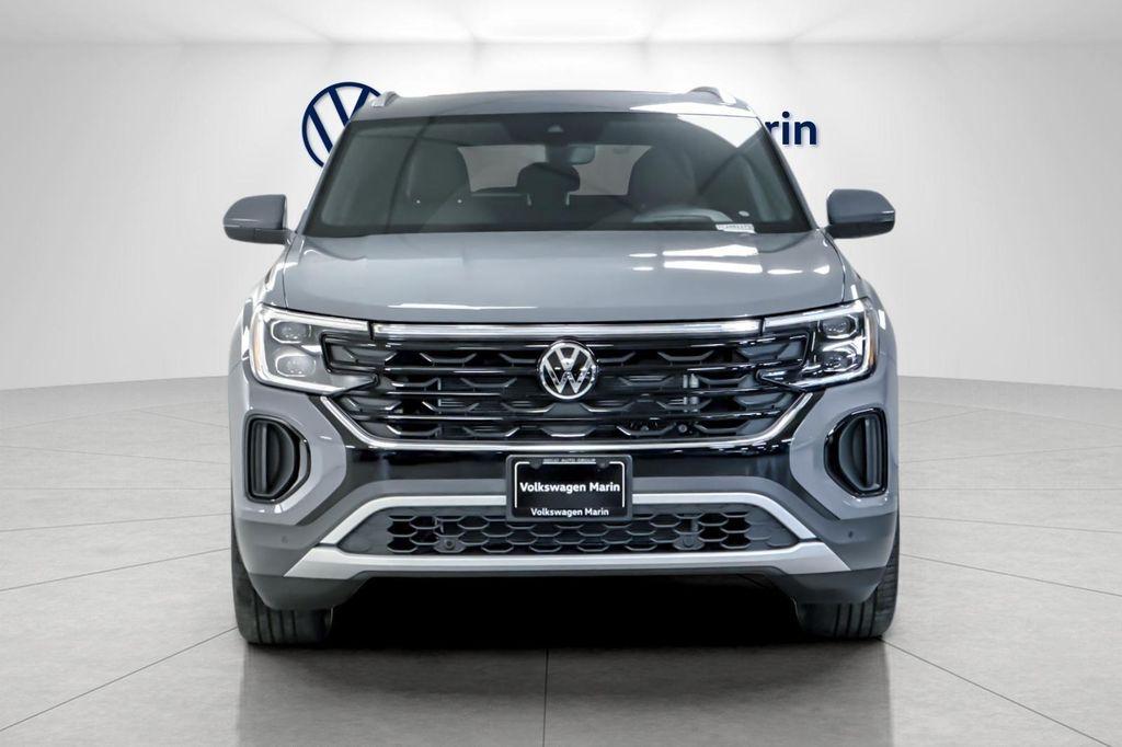 new 2026 Volkswagen Atlas Cross Sport car, priced at $49,545