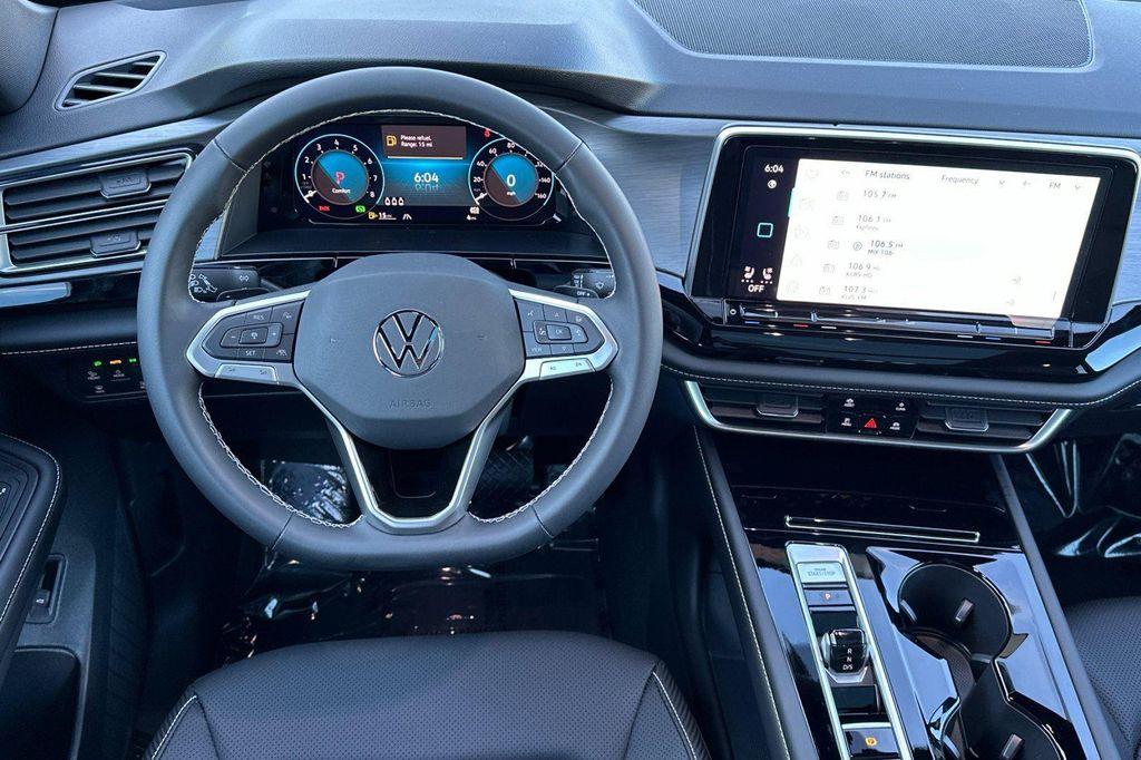 new 2026 Volkswagen Atlas Cross Sport car, priced at $47,001