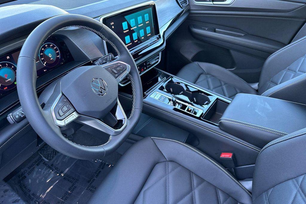 new 2026 Volkswagen Atlas Cross Sport car, priced at $47,001