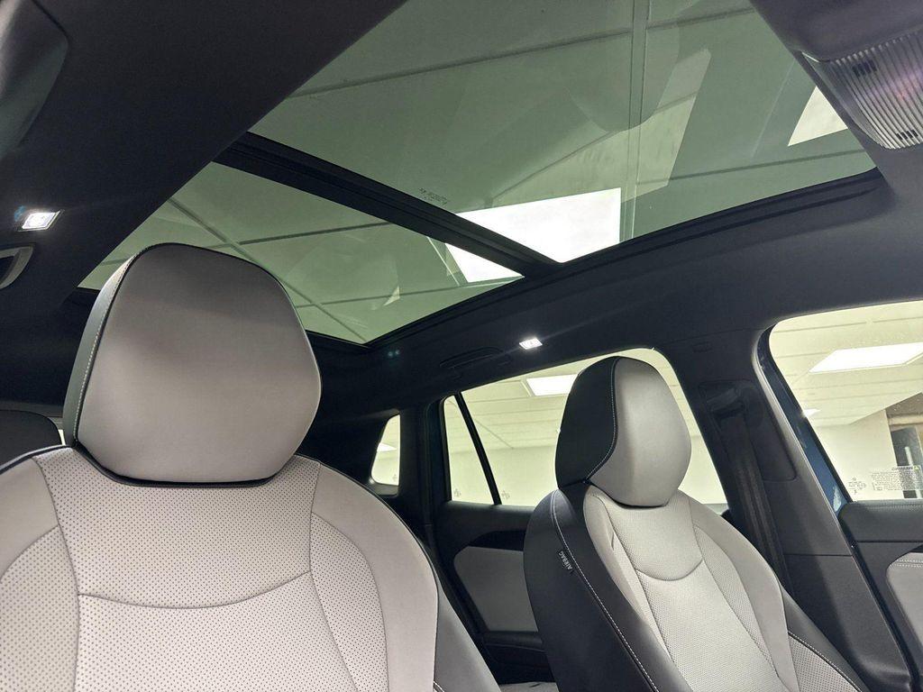 new 2026 Volkswagen Tiguan car, priced at $40,387