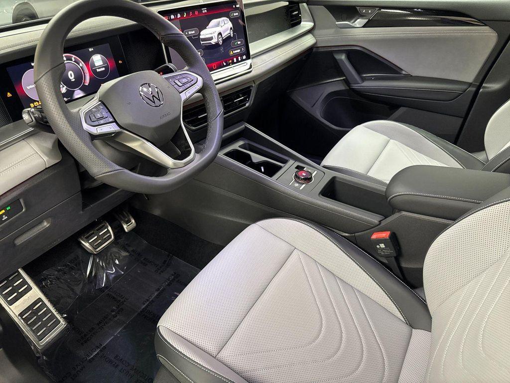 new 2026 Volkswagen Tiguan car, priced at $40,387