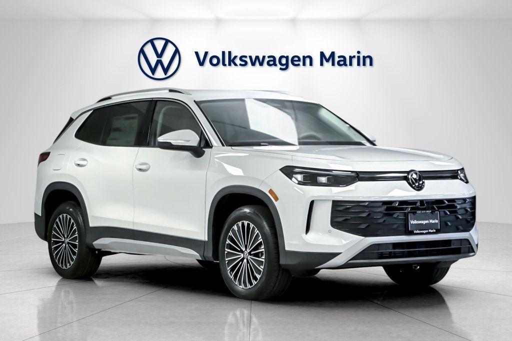 new 2026 Volkswagen Tiguan car, priced at $32,418