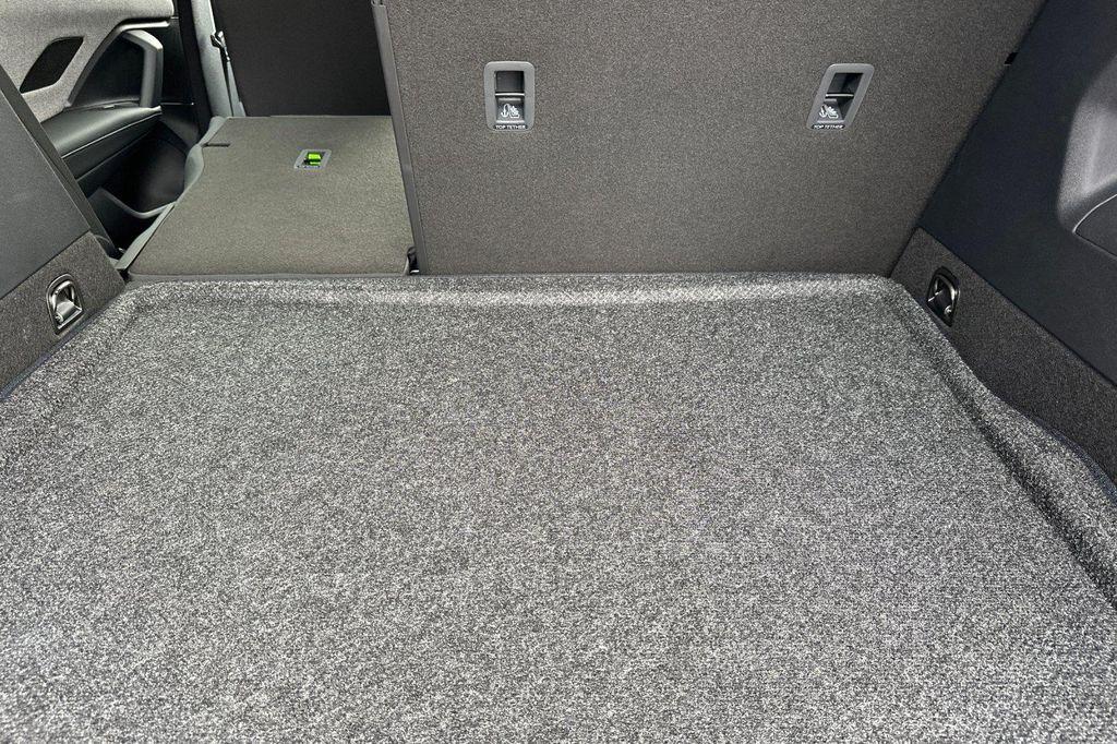 new 2026 Volkswagen Tiguan car, priced at $32,418