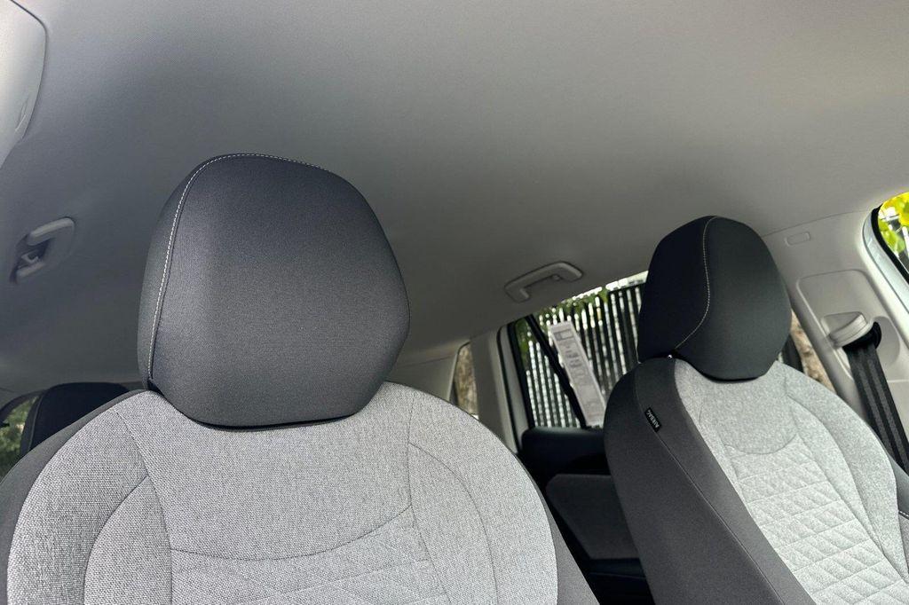 new 2026 Volkswagen Tiguan car, priced at $32,418