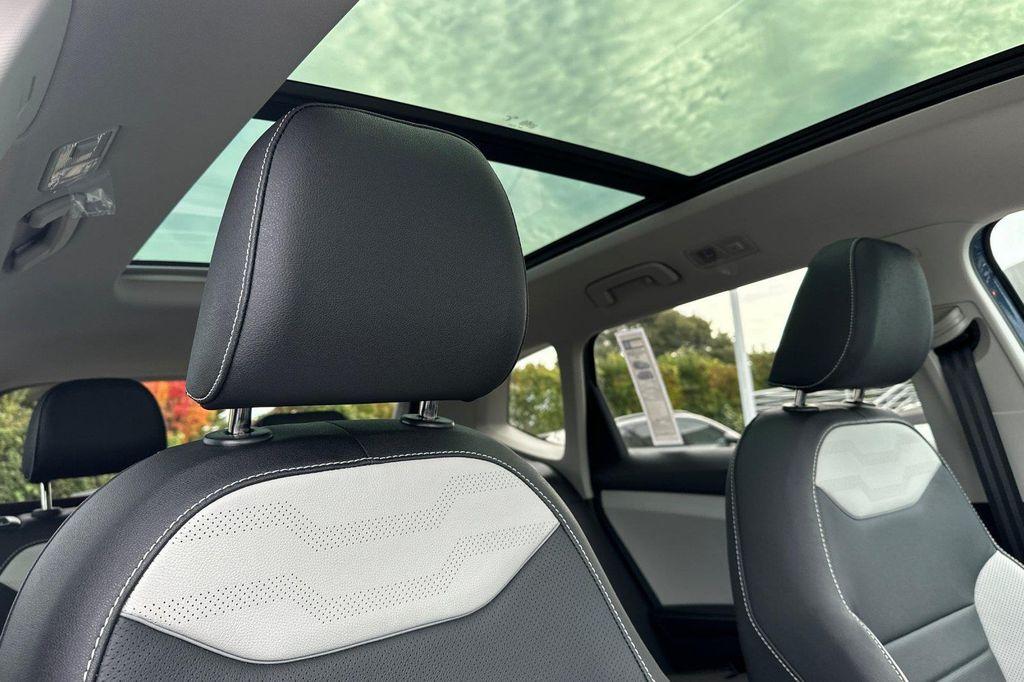 new 2026 Volkswagen Taos car, priced at $35,732