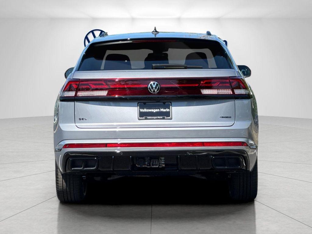 new 2026 Volkswagen Atlas Cross Sport car, priced at $51,126