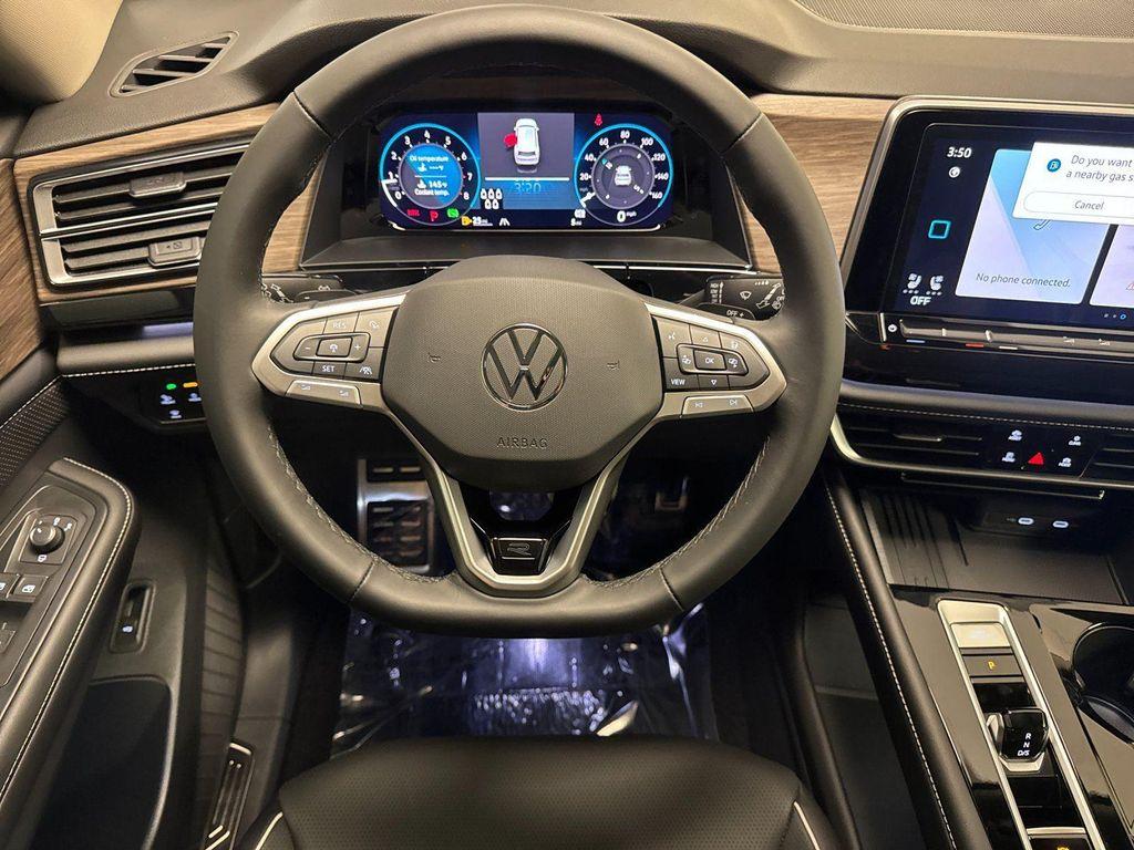 new 2026 Volkswagen Atlas car, priced at $55,102