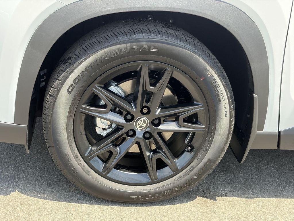 new 2026 Toyota Grand Highlander Hybrid car