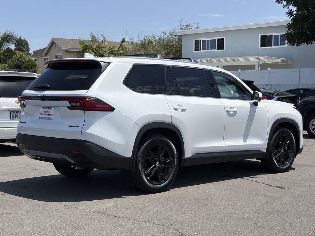 new 2026 Toyota Grand Highlander Hybrid car