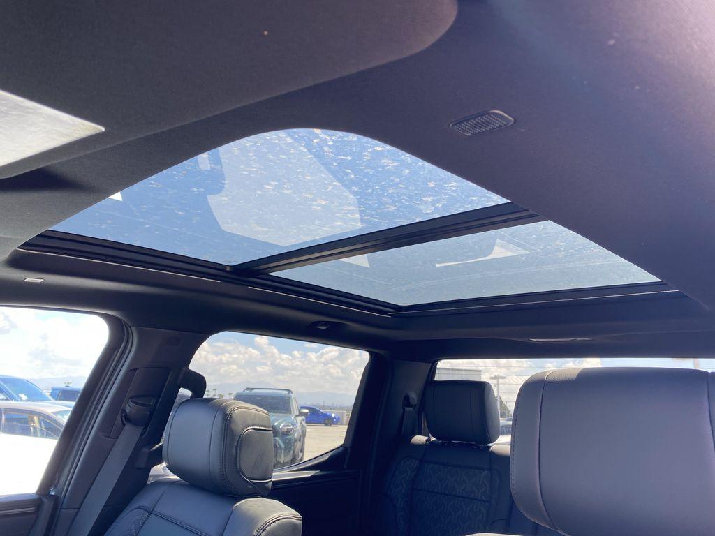 new 2025 Toyota Tundra Hybrid car