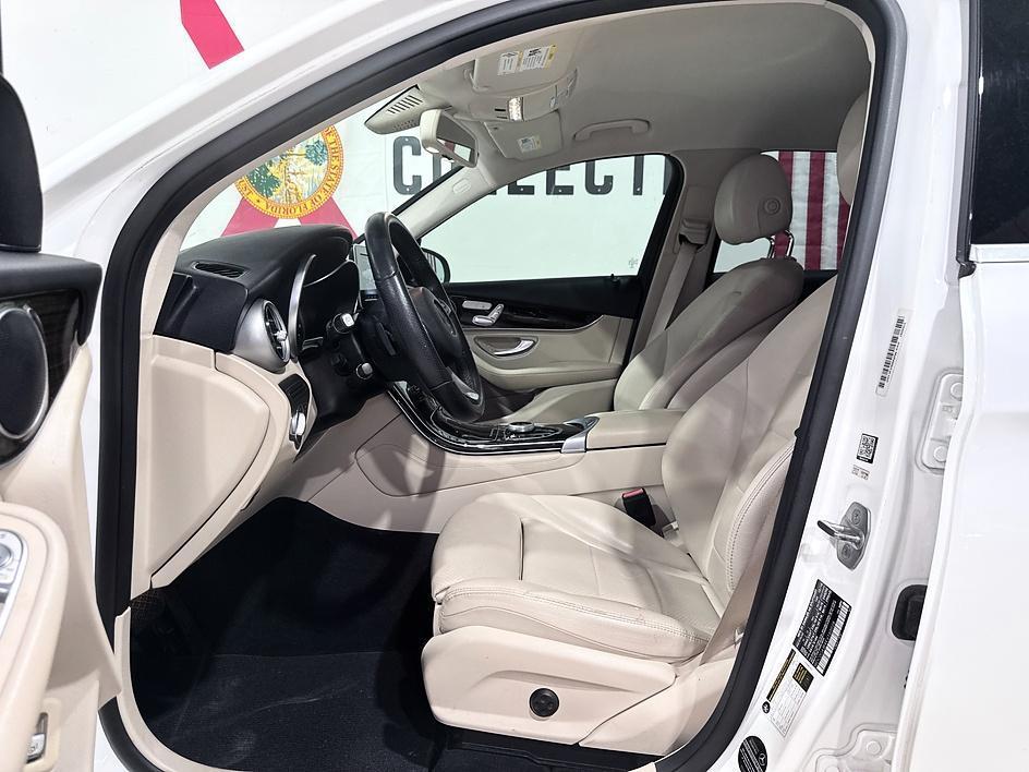 used 2019 Mercedes-Benz GLC 300 car, priced at $18,394