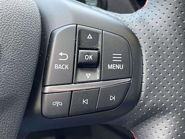 used 2025 Ford Escape car, priced at $27,990