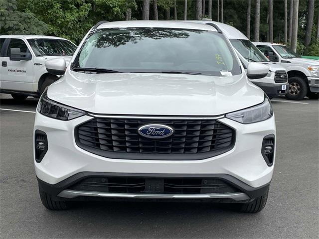 new 2025 Ford Escape PHEV car, priced at $33,890