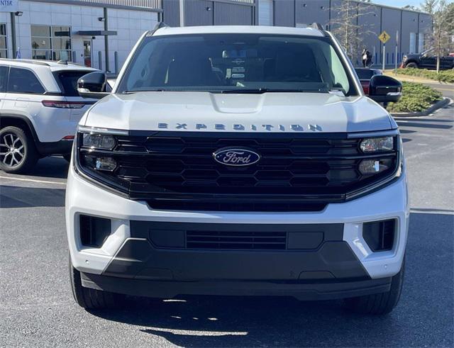 new 2025 Ford Expedition Max car, priced at $71,345