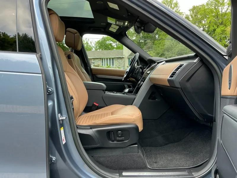 used 2023 Land Rover Discovery car, priced at $36,995