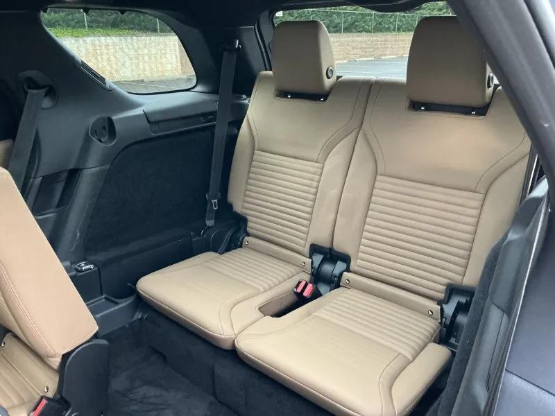 used 2023 Land Rover Discovery car, priced at $36,995