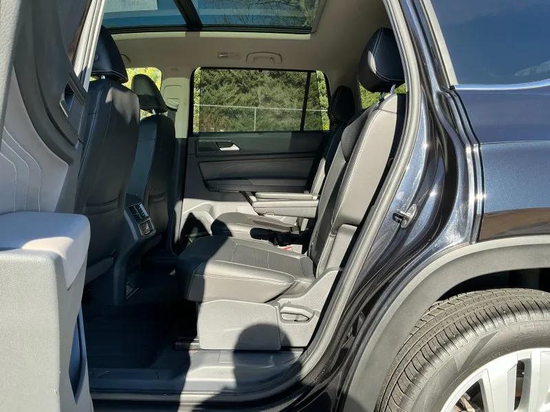 used 2021 Volkswagen Atlas car, priced at $26,995