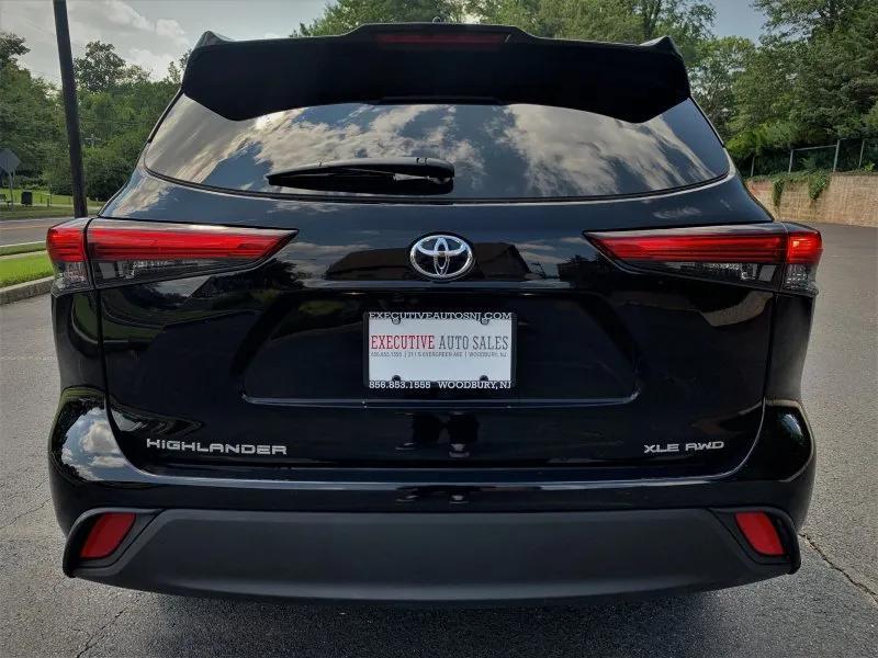 used 2020 Toyota Highlander car, priced at $28,995
