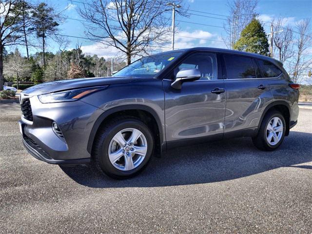 used 2021 Toyota Highlander car, priced at $24,998