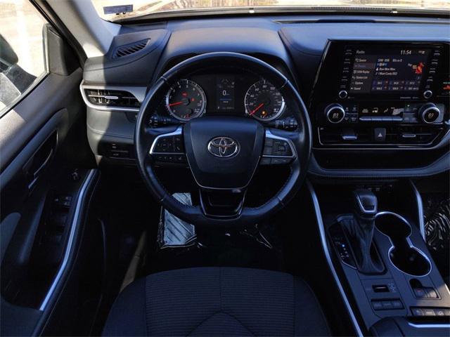 used 2021 Toyota Highlander car, priced at $24,998