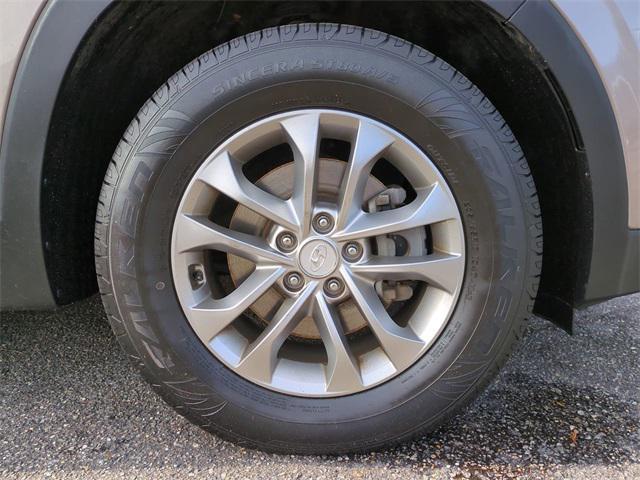 used 2019 Hyundai Santa Fe car, priced at $11,995