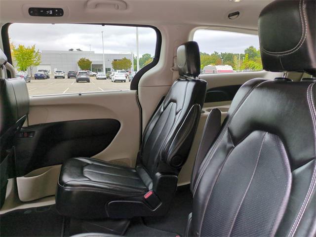 used 2024 Chrysler Pacifica car, priced at $26,995