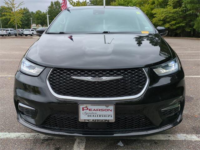 used 2024 Chrysler Pacifica car, priced at $26,995