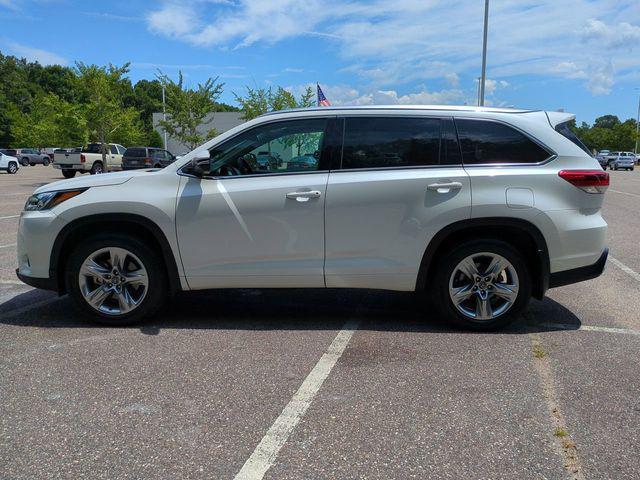 used 2019 Toyota Highlander car, priced at $31,688