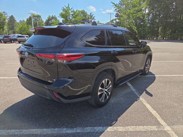 used 2023 Toyota Highlander car, priced at $43,988