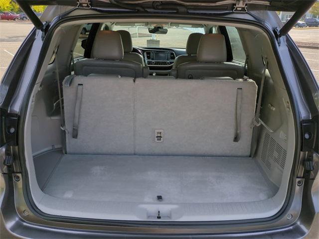 used 2017 Toyota Highlander car, priced at $19,695