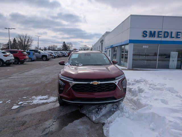 used 2025 Chevrolet Trax car, priced at $22,502