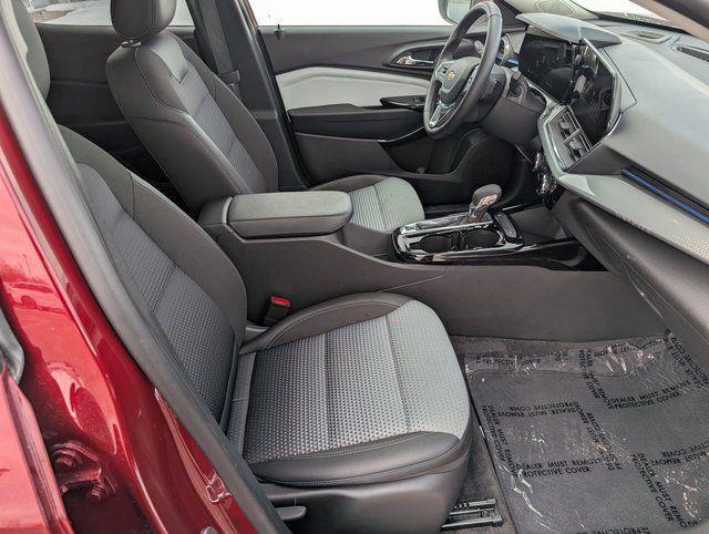 used 2025 Chevrolet Trax car, priced at $22,502