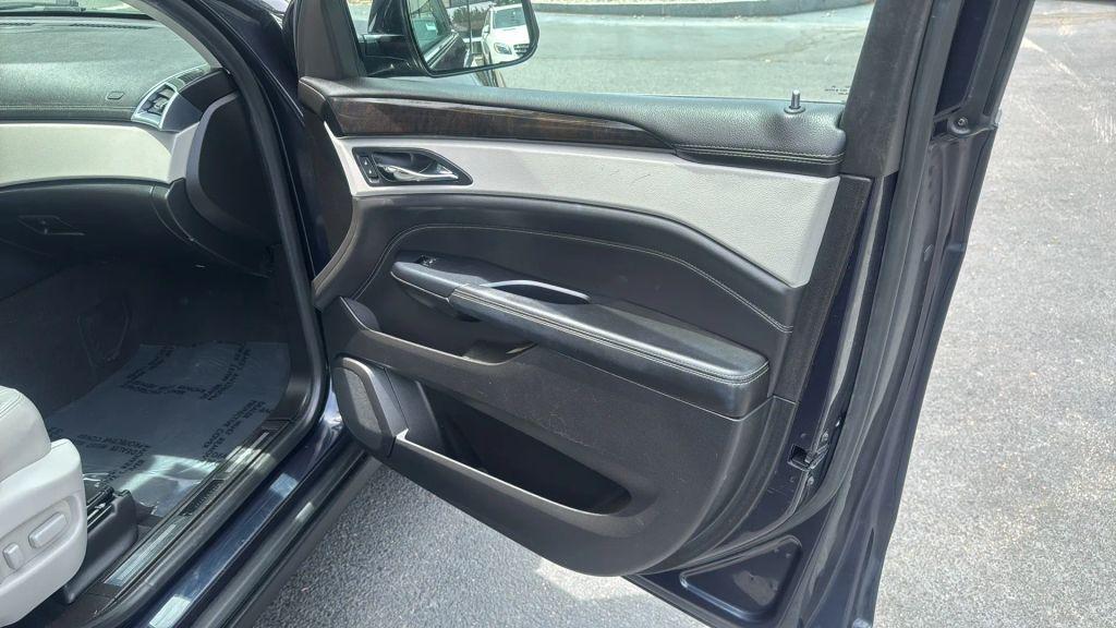 used 2015 Cadillac SRX car, priced at $7,995
