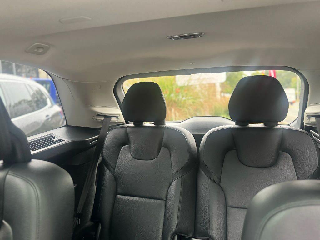 used 2022 Volvo XC90 car, priced at $33,995