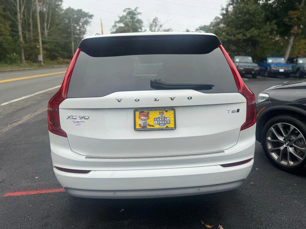 used 2022 Volvo XC90 car, priced at $33,995
