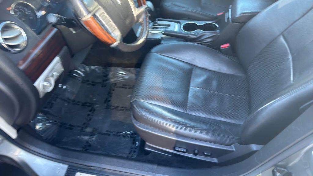 used 2008 Lincoln MKZ car, priced at $7,995