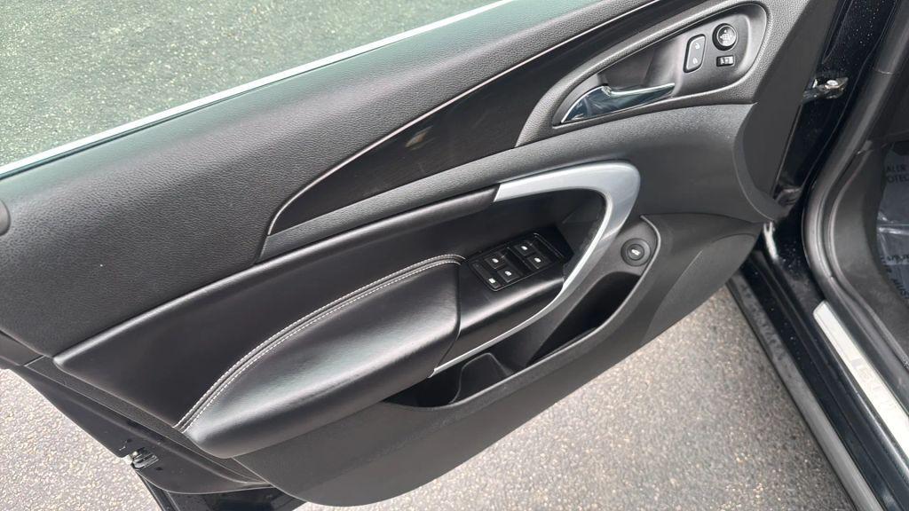 used 2015 Buick Regal car, priced at $9,995