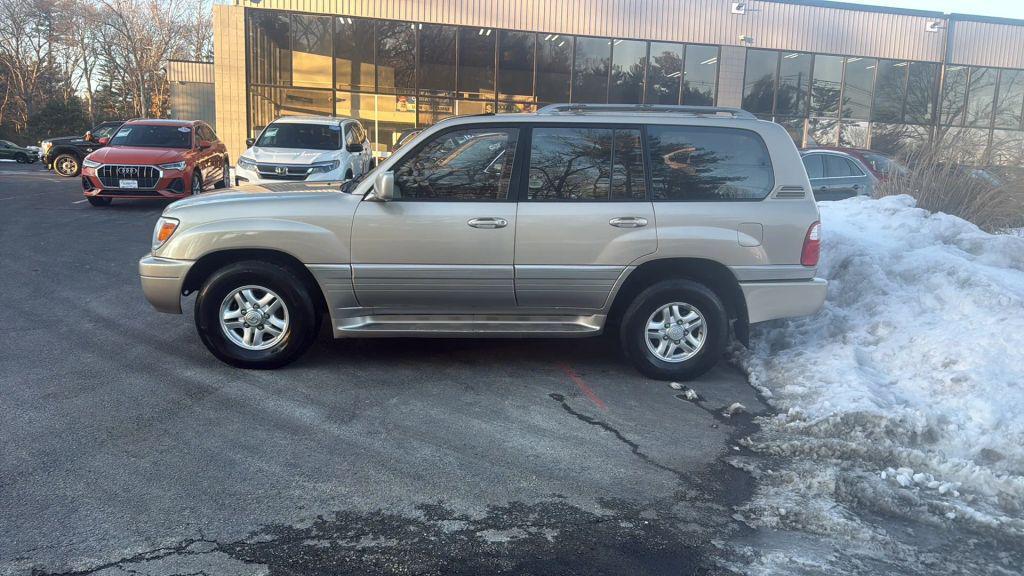 used 2000 Lexus LX 470 car, priced at $7,995