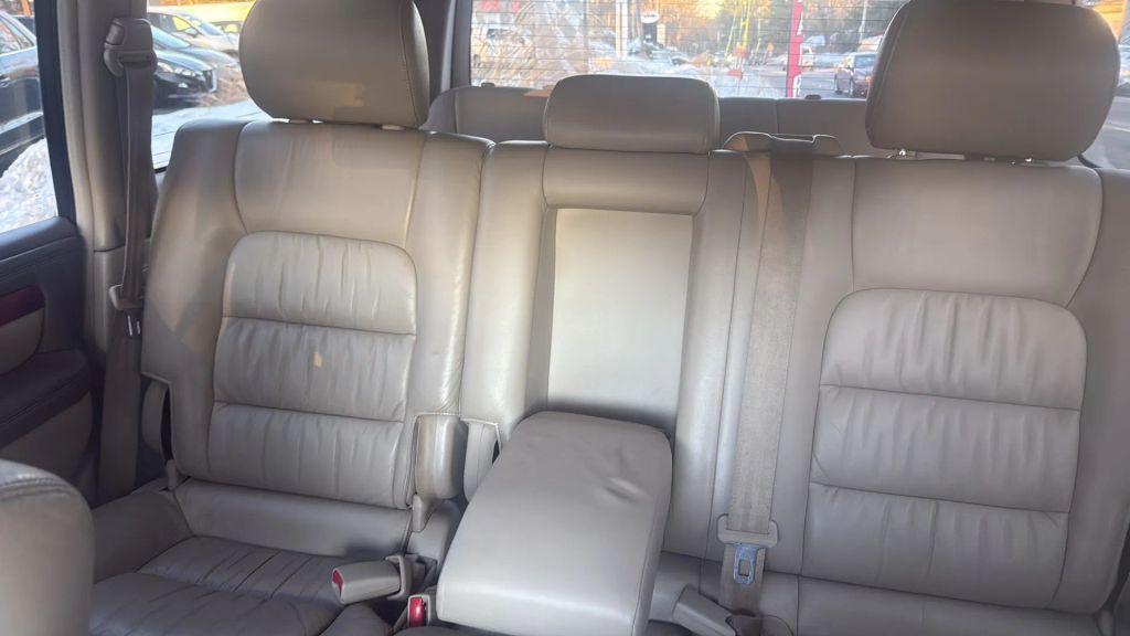 used 2000 Lexus LX 470 car, priced at $7,995