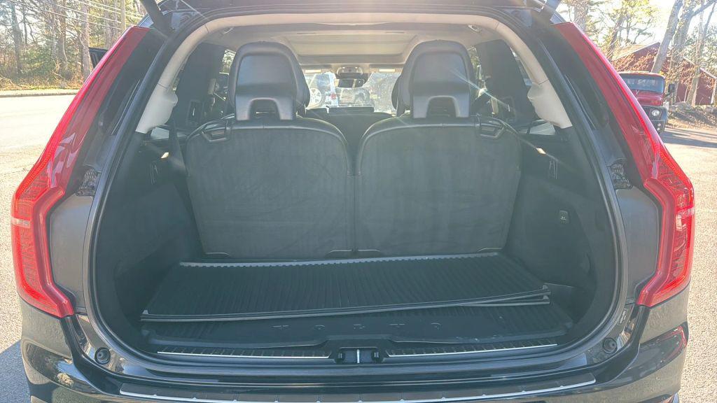 used 2020 Volvo XC90 car, priced at $21,995