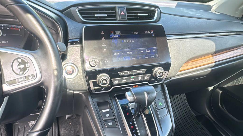 used 2017 Honda CR-V car, priced at $16,995