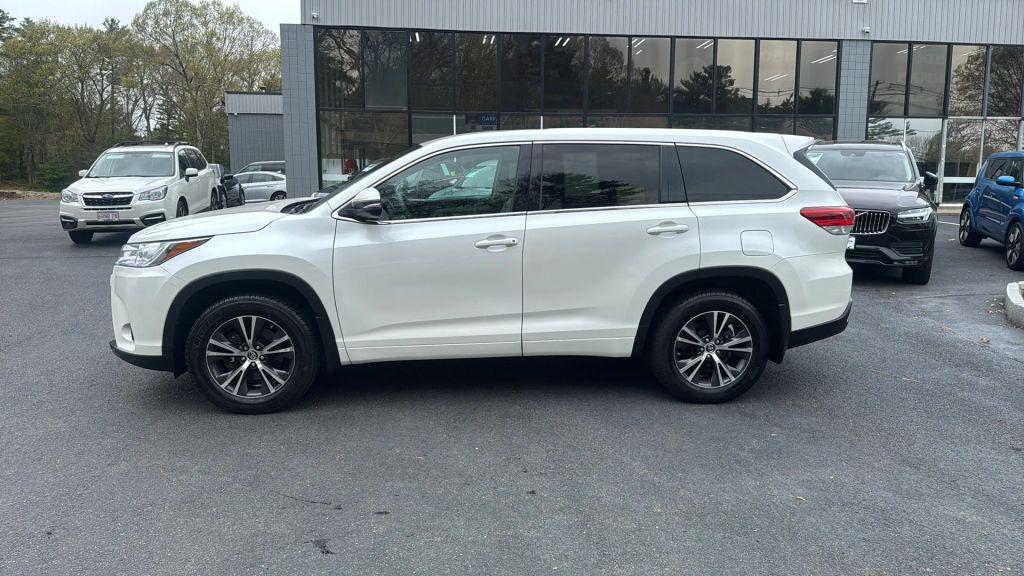 used 2017 Toyota Highlander car, priced at $13,995