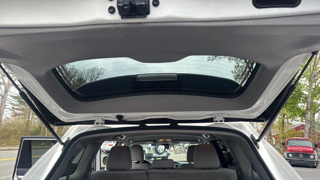 used 2017 Toyota Highlander car, priced at $13,995