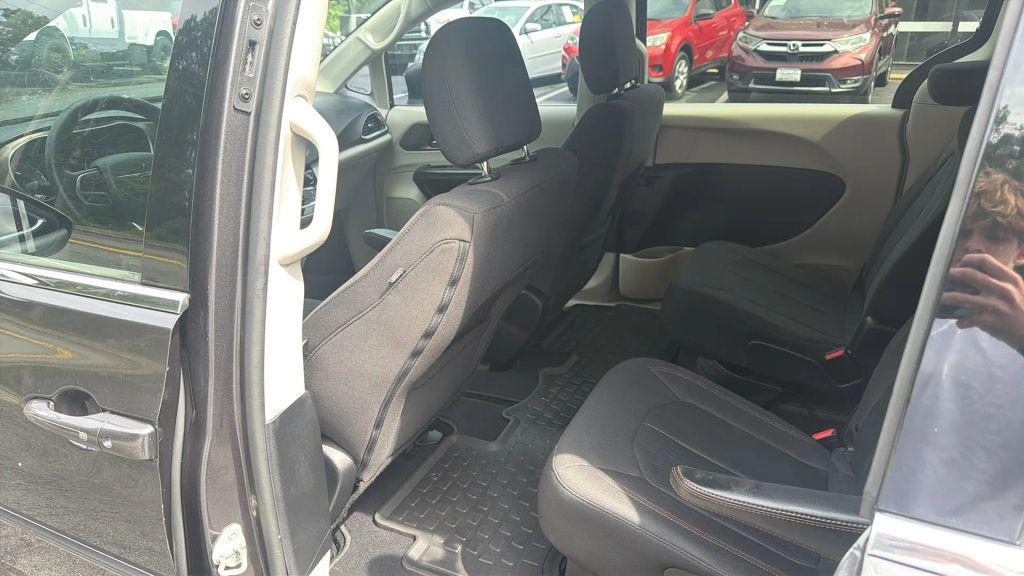 used 2019 Chrysler Pacifica car, priced at $14,995