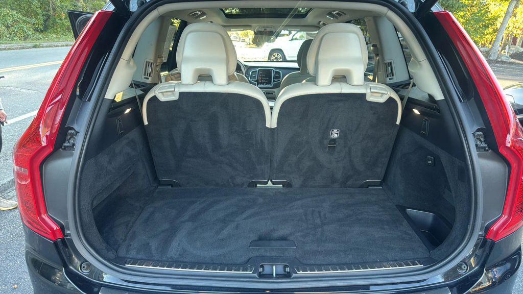 used 2021 Volvo XC90 car, priced at $25,995